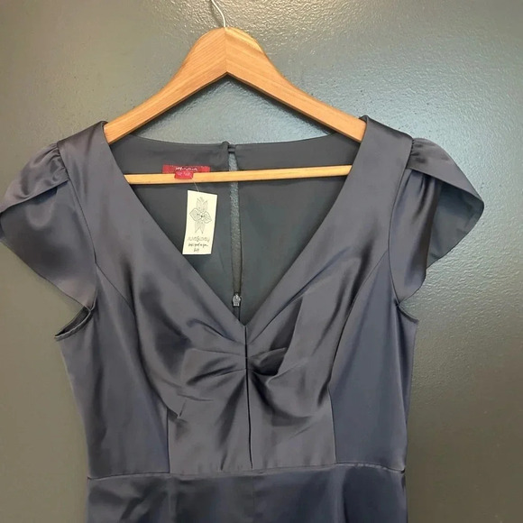 Monsoon London NWT dress  size 6 (10 UK) beautiful nylon blend and shimmery gray - Picture 5 of 13